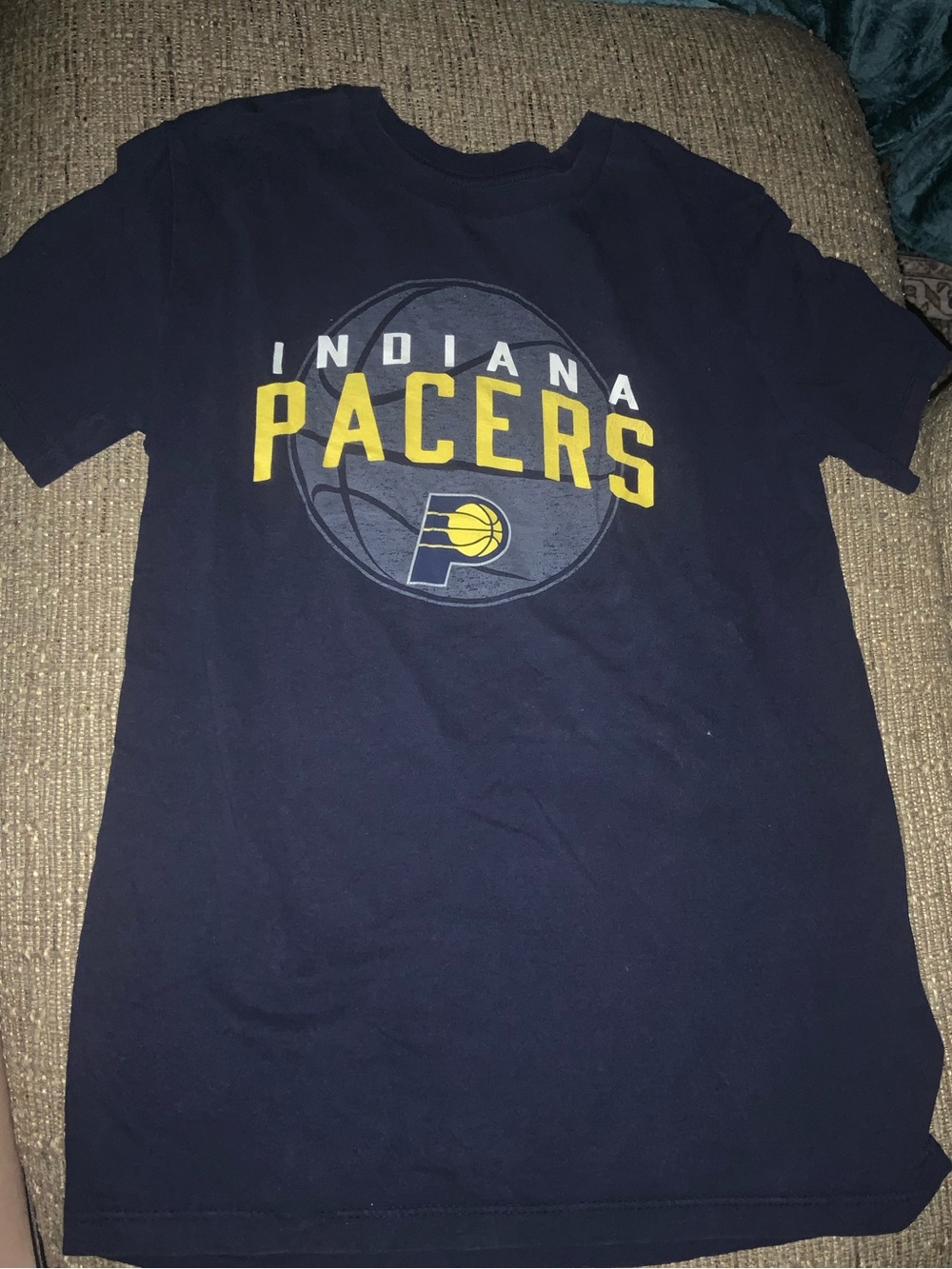 NWOT Indiana Pacers NBA Navy Blue And Gold Youth T-shirt Kids Size XL 14-16